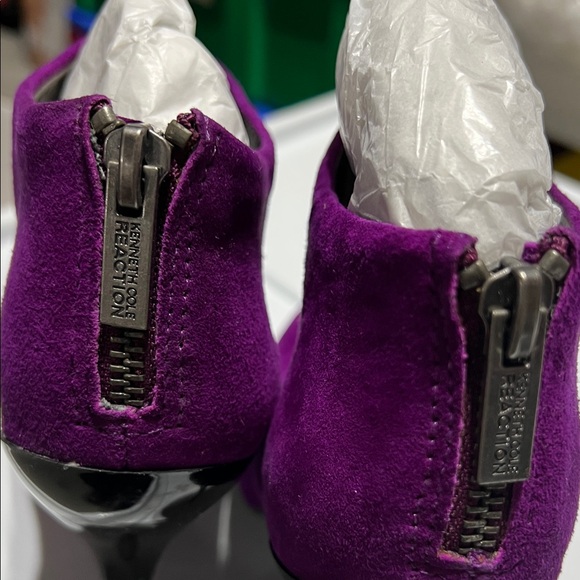 Reaction Kenneth Cole Vibrant Purple Heeled Boots - Picture 5 of 14